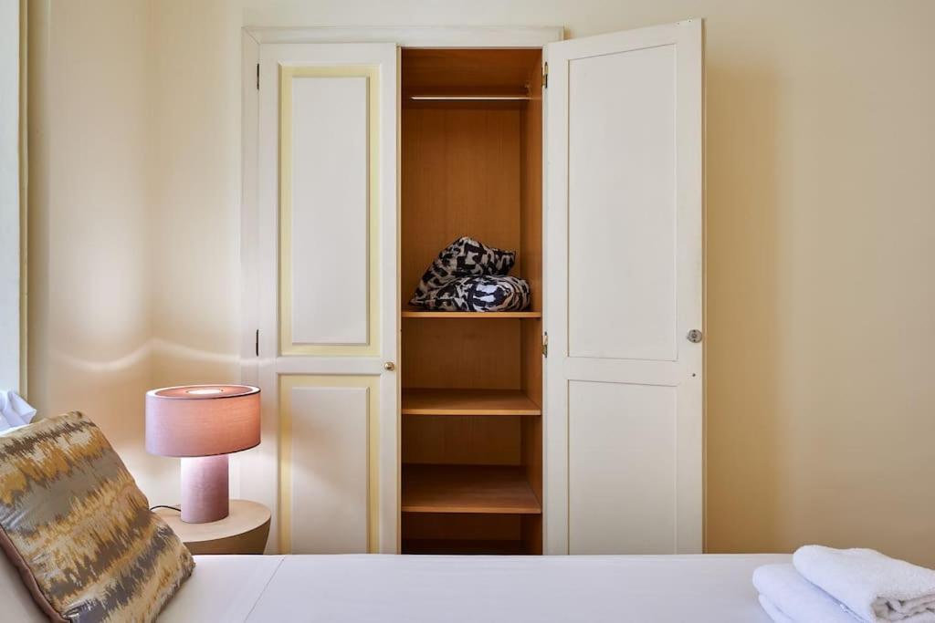 Irex - Cavour Private Apartment Roma Exterior foto