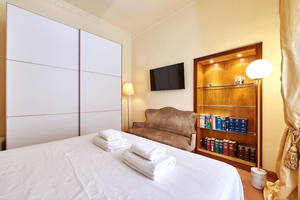 Irex - Cavour Private Apartment Roma Exterior foto
